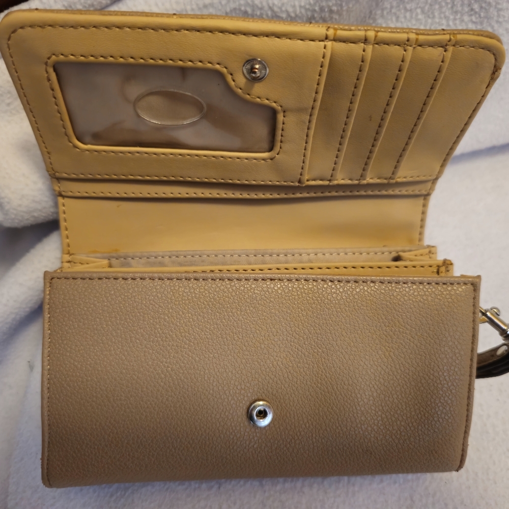 Wallet - Picture 2 of 2